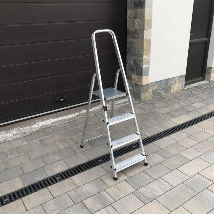 Односторонняя алюминиевая лестница Drabest BASIC 4-ступенчатая 125 кг