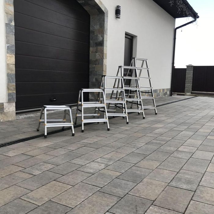 Двухсторонняя алюминиевая лестница Drabest PRO 2х4 150 кг
