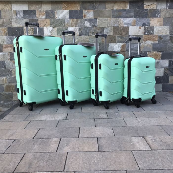 Валіза дорожня середня Wings 147 M М'ятний