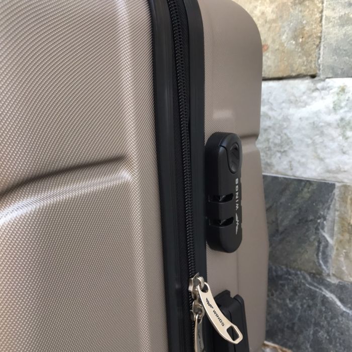 Валіза дорожня велика Wings 147 L Шампань