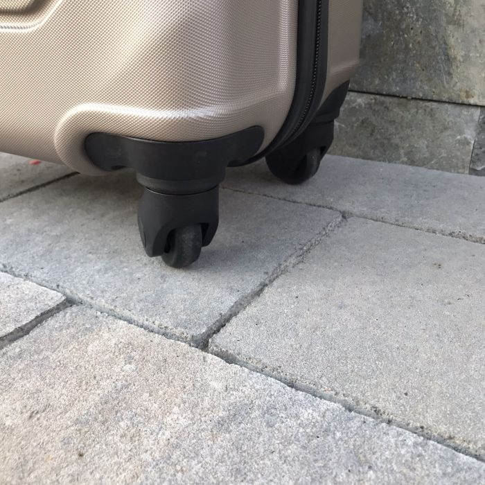 Валіза дорожня мала Wings 147 S Шампань