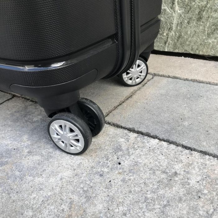 Валіза дорожня велика з поліпропілену Wings DQ181-03 L  Чорний