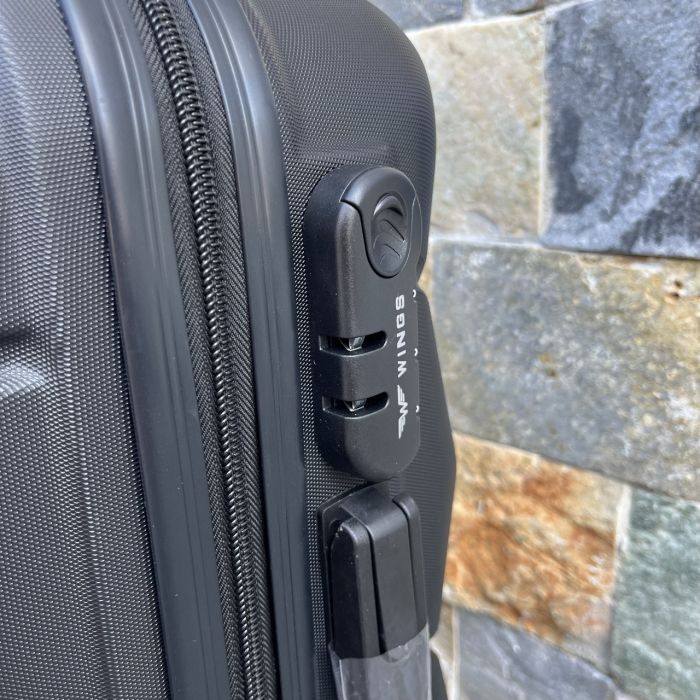 Валіза дорожня мала Wings 147 S Чорний