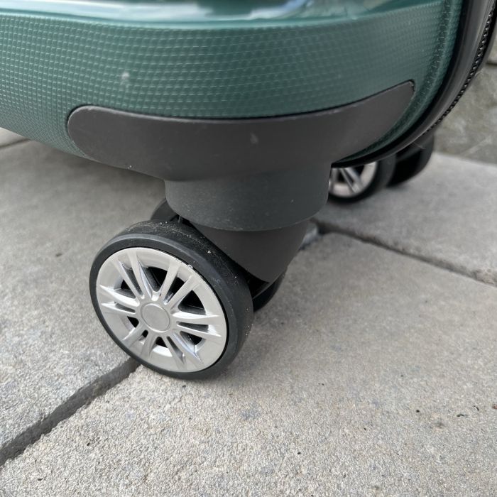 Валіза дорожня мала з поліпропілену Wings DQ181-03 S Зелений