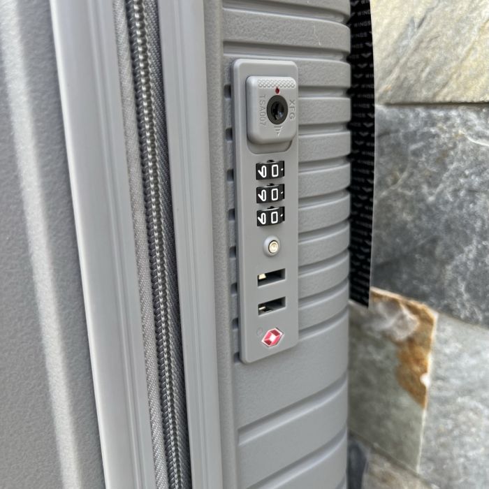 Валіза дорожня мала з поліпропілену Wings DQ181-05 S Графітовий