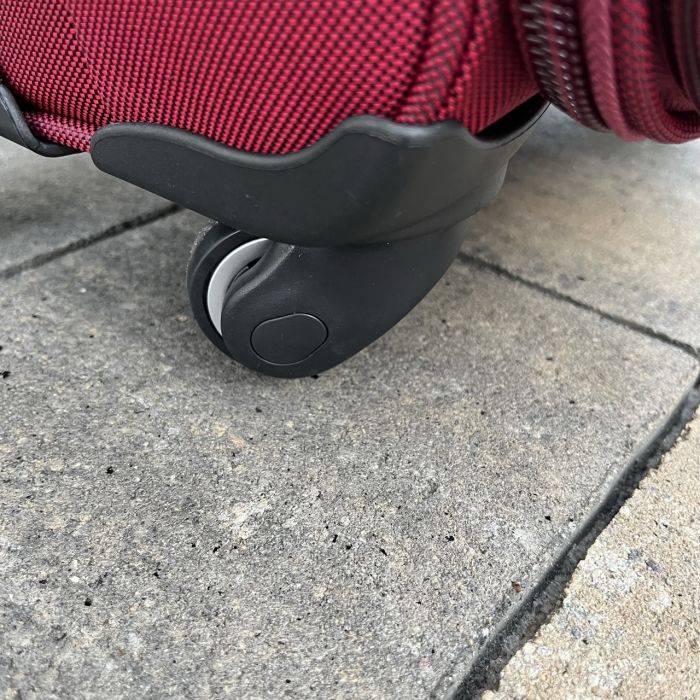 Валіза тканинна мала Wings 1706 S Бордовий