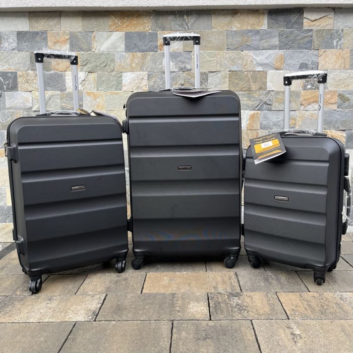 Валіза дорожня мала Wings AT01 S Чорний