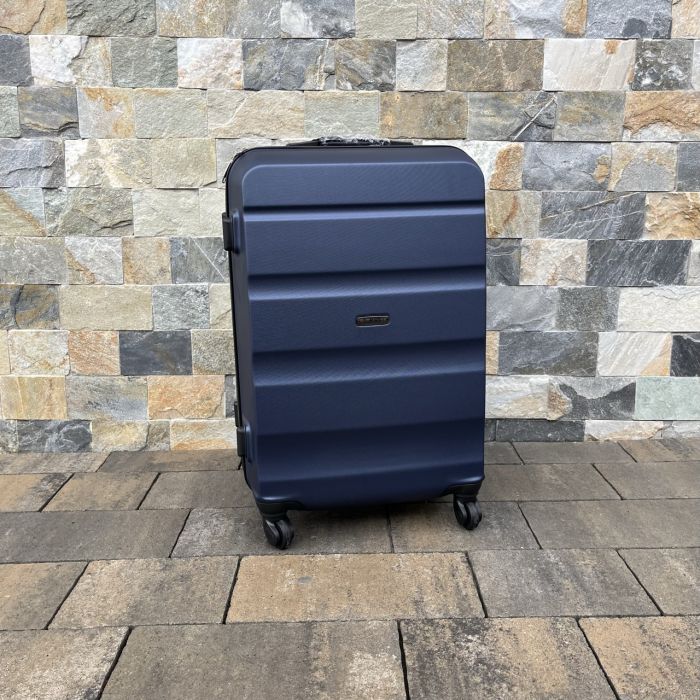 Валіза дорожня середня Wings AT01 M Темно-синій