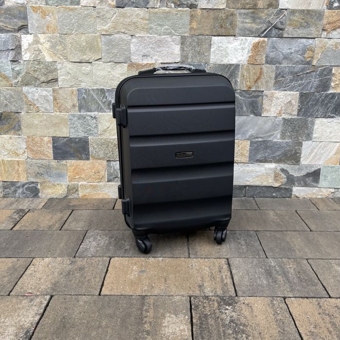 Валіза дорожня мала Wings AT01 S Чорний