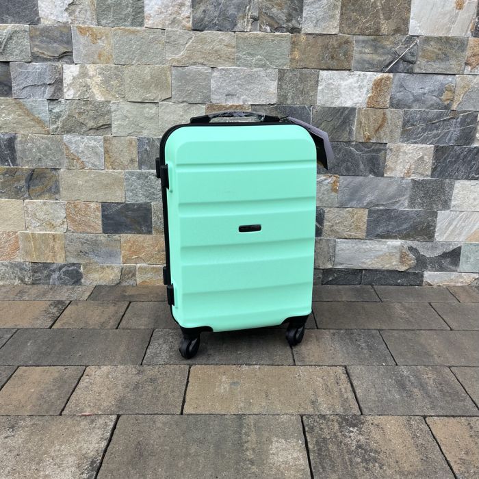 Валіза дорожня мала Wings AT01 S М'ятний