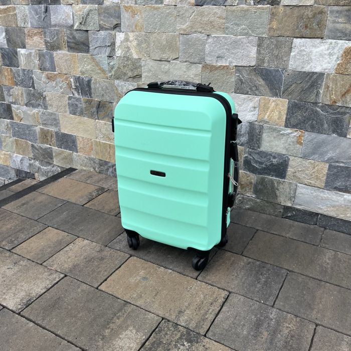 Валіза дорожня мала Wings AT01 S М'ятний