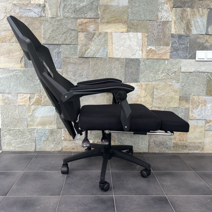Компьютерное кресло SEWEN YODA Footrest Черный