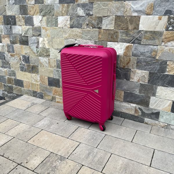 Валіза дорожня середня Wings 266 M Малиновий