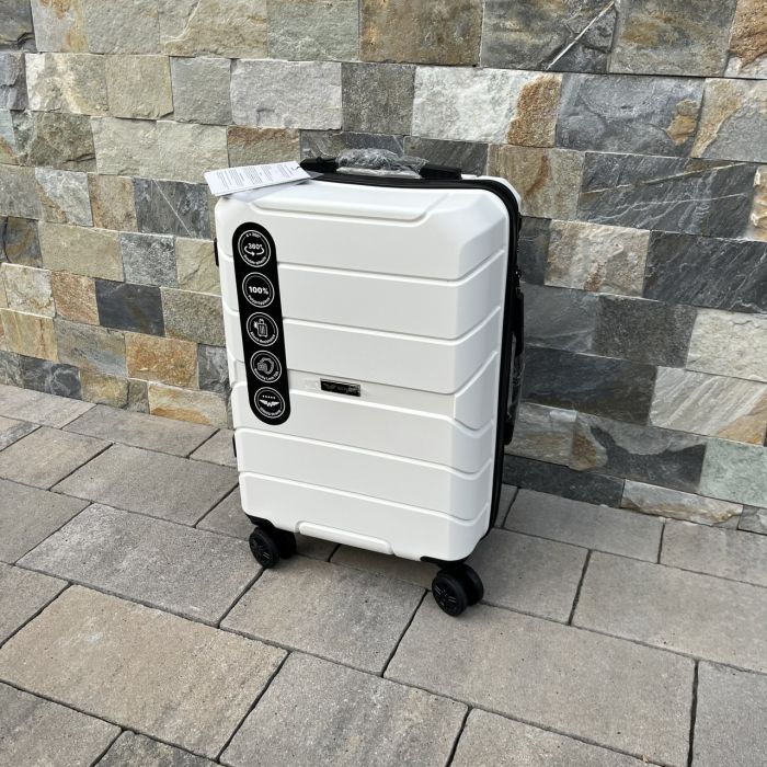 Валіза дорожня мала з поліпропілену Wings PP06 S Білий