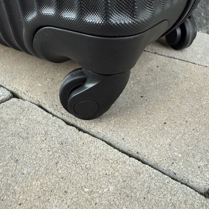 Валіза дорожня велика Wings TR058 L Чорний