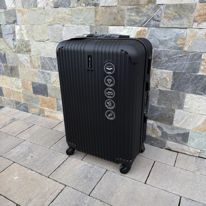 Валіза дорожня середня Wings TR058 M Чорний