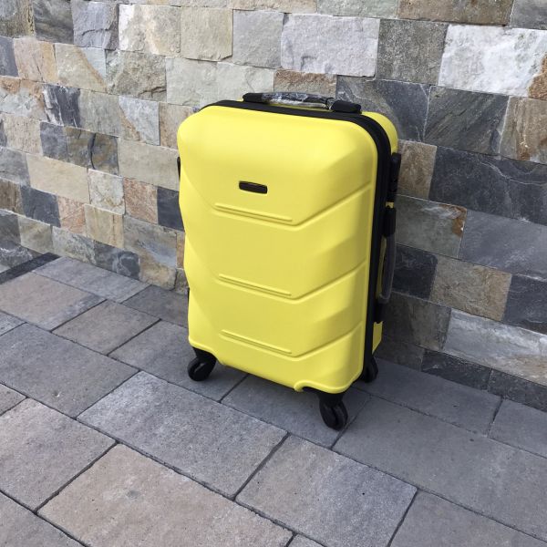 Валіза дорожня мала Wings 147 S Жовтий