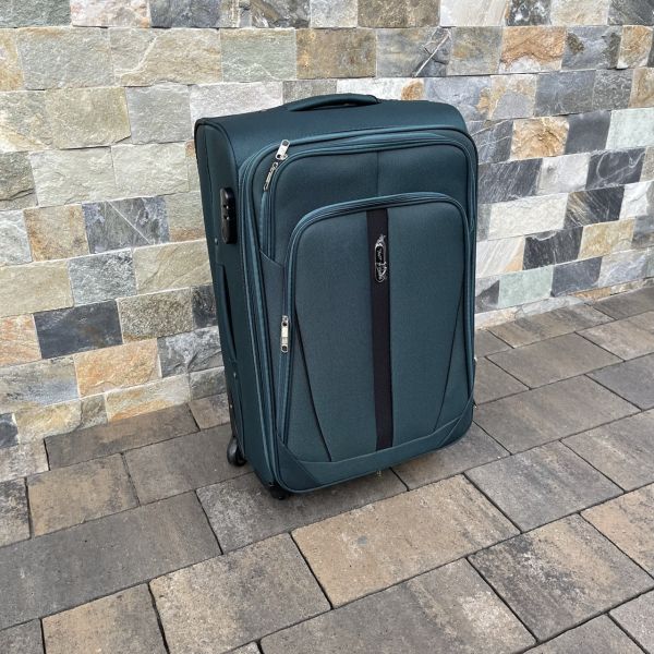 Валіза тканинна середня Wings 1706 M Зелений