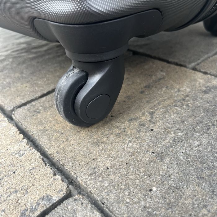 Валіза дорожня велика Wings AT01 L Графітовий