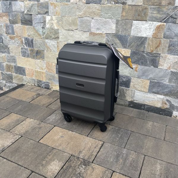 Валіза дорожня мала Wings AT01 S Графітовий