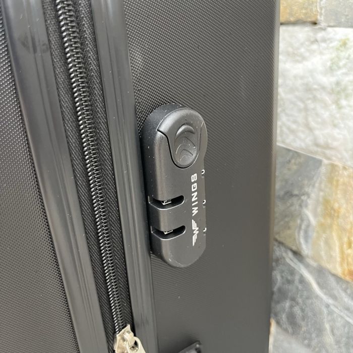 Валіза дорожня велика Wings 266 L Чорний