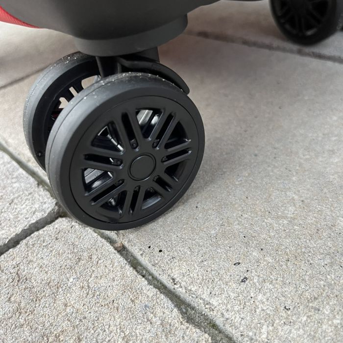 Валіза дорожня мала з поліпропілену Wings PP06 S Червоний