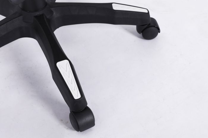 Комп‘ютерне крісло з підставкою для ніг INFINI ESPACE Чорно-білий