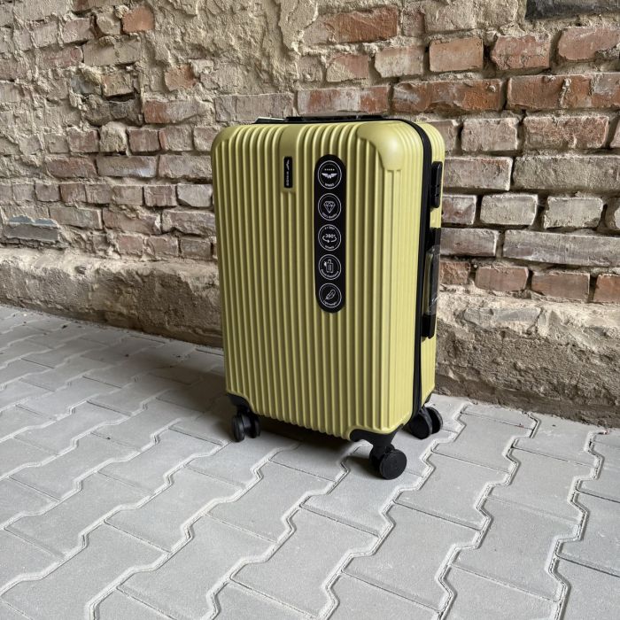 Валіза дорожня  середня Wings EGRET M Оливковий